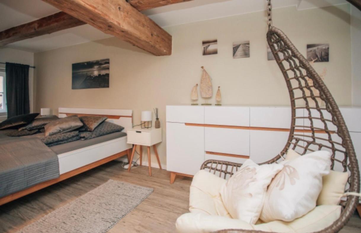 Ferienwohnung Prinz Heinrich เควดลินบวร์ก ภายนอก รูปภาพ
